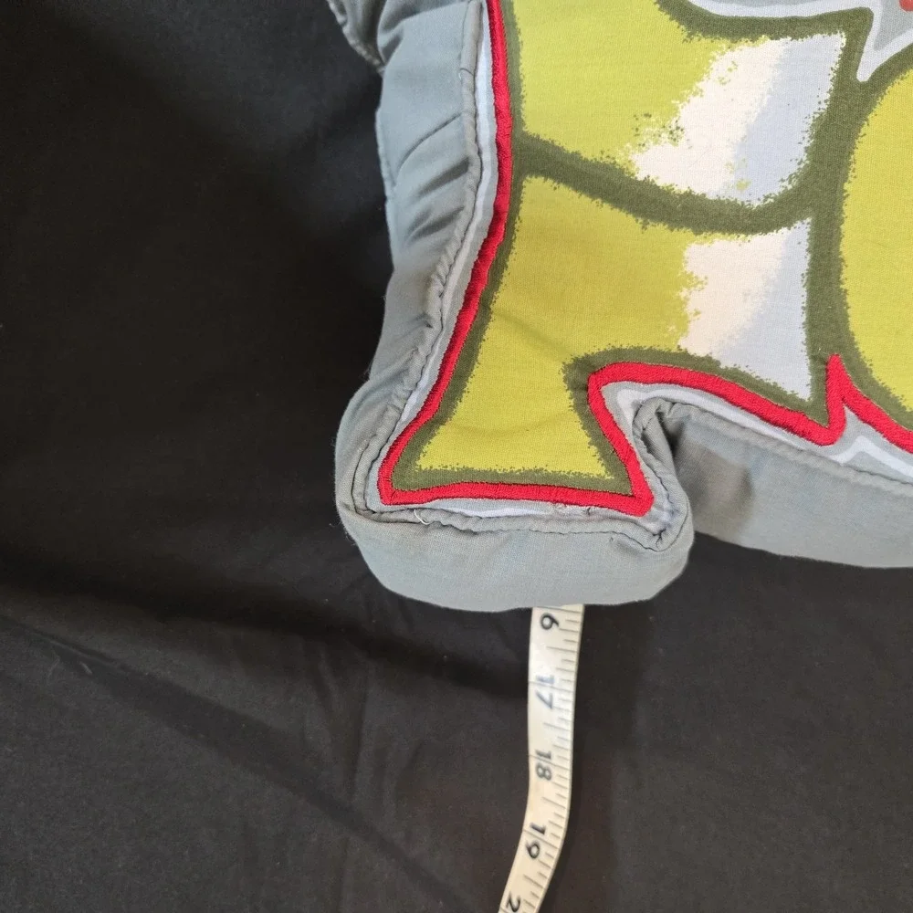 Free Soul Graffiti Pillow With Pocket